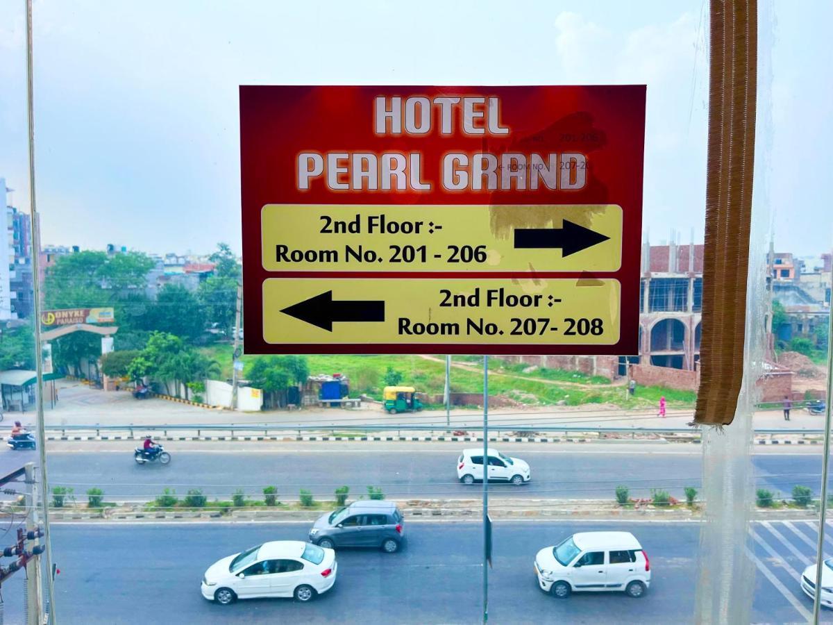 Hotel Pearl Grand, Zirakpur - Top Rated & Most Awarded Property In Tricity Chandīgarh Eksteriør billede