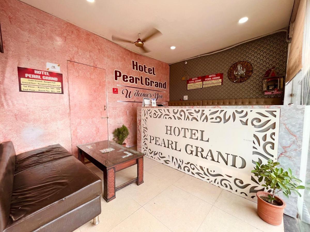Hotel Pearl Grand, Zirakpur - Top Rated & Most Awarded Property In Tricity Chandīgarh Eksteriør billede